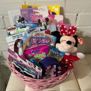 Disney Minnie Mouse Easter Basket!
